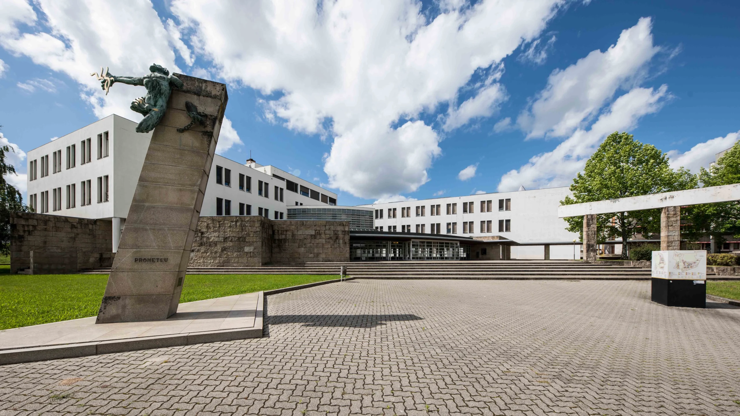 Universidade do Minho campus image 3